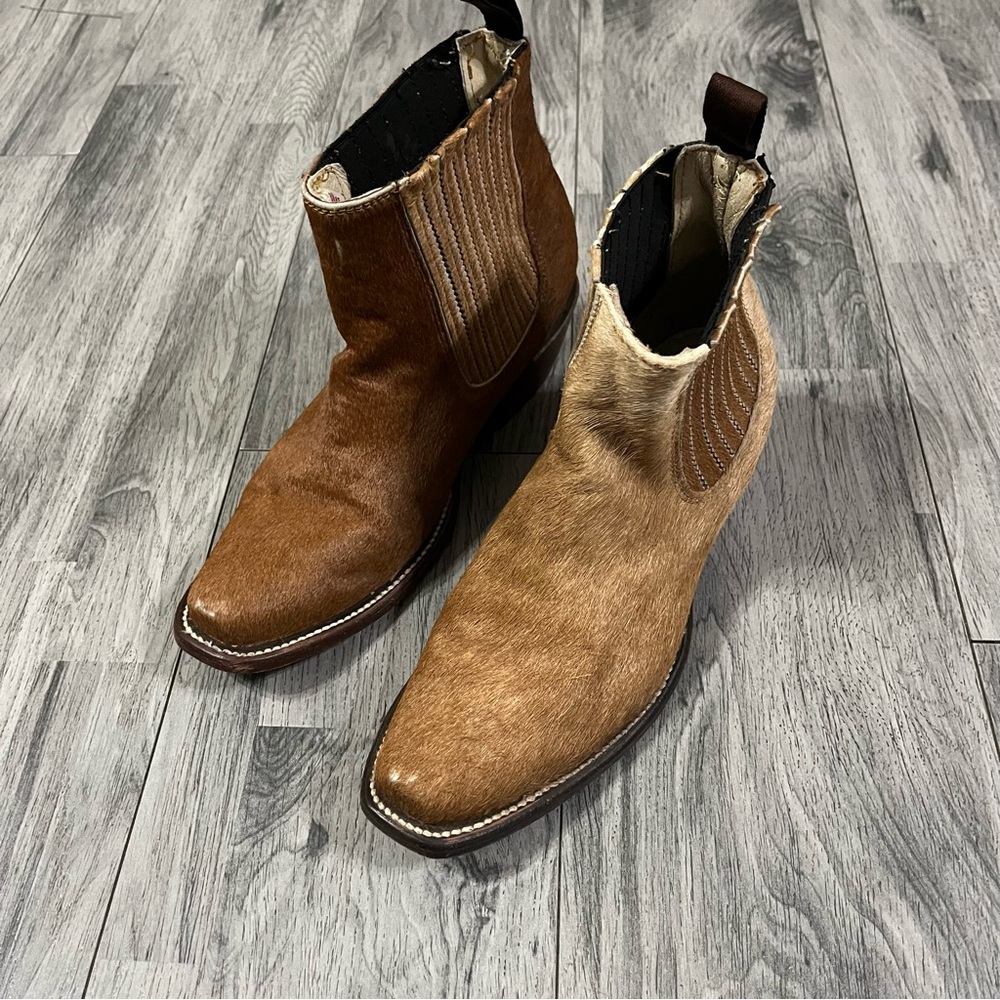 Brown Hair On ankle boots - Picture 3 of 11